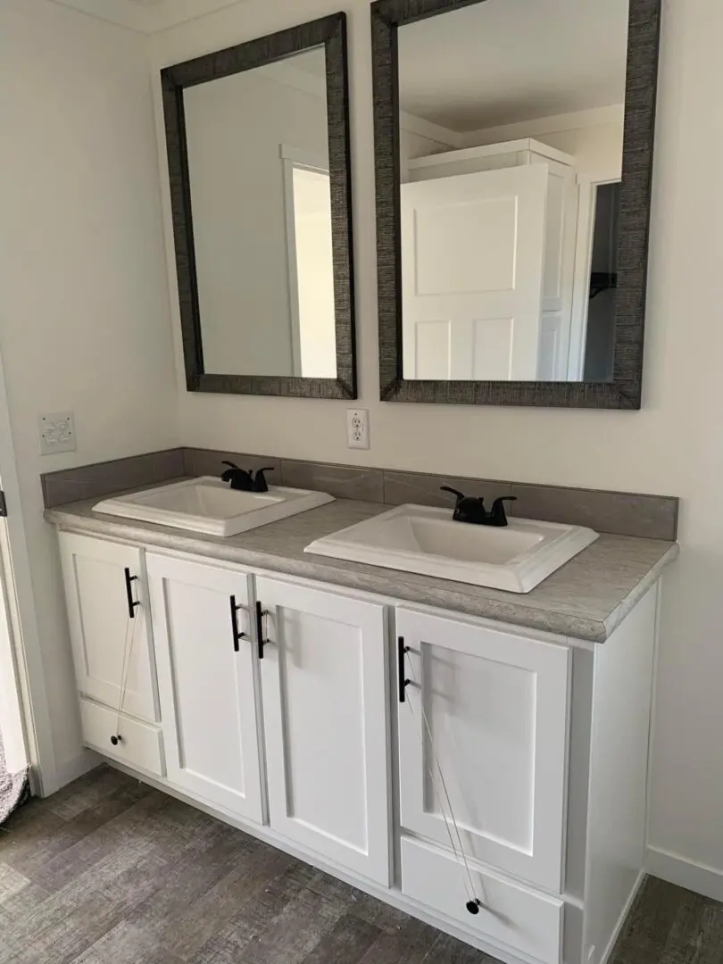 A Twin Sink Option for a bathroom for Couple